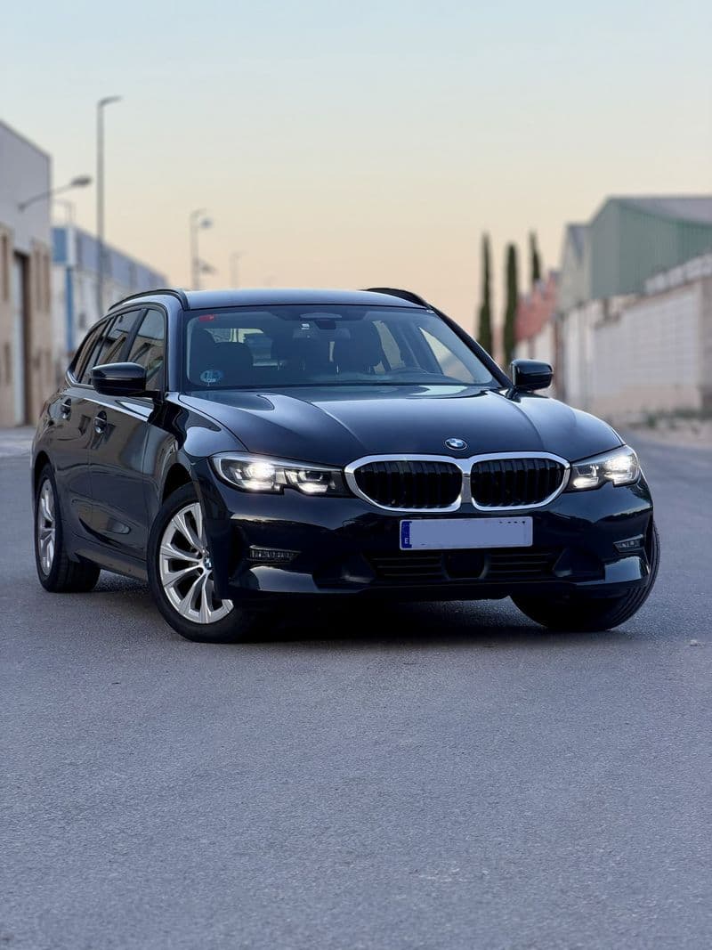 BMW 320d preview 6