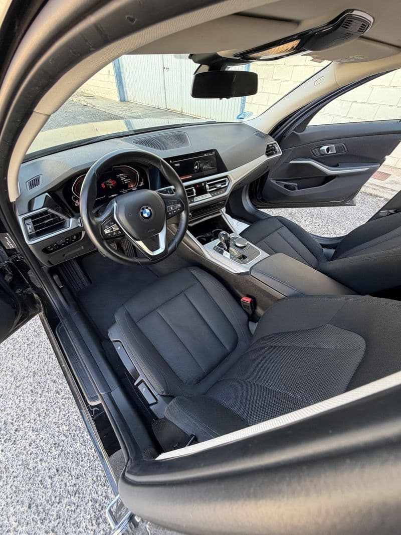 BMW 320d preview 7